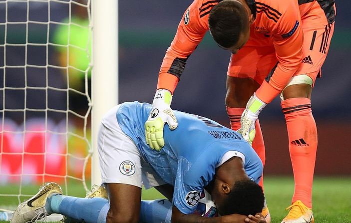 开云体育手机客户端下载-太狠了！国际比赛日迎来里程碑引欢呼风云突变深圳男篮今晚防线松动，德布劳内在勇士比赛中逆转的简单介绍